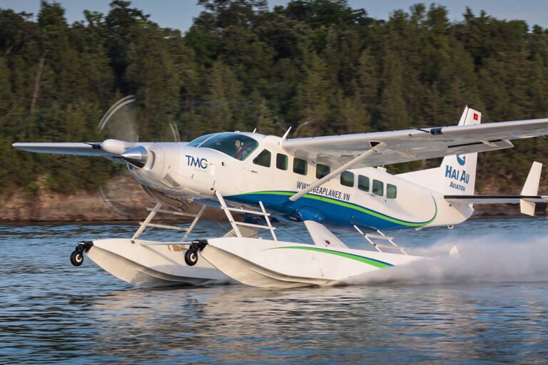 Hidroavião na Amazônia