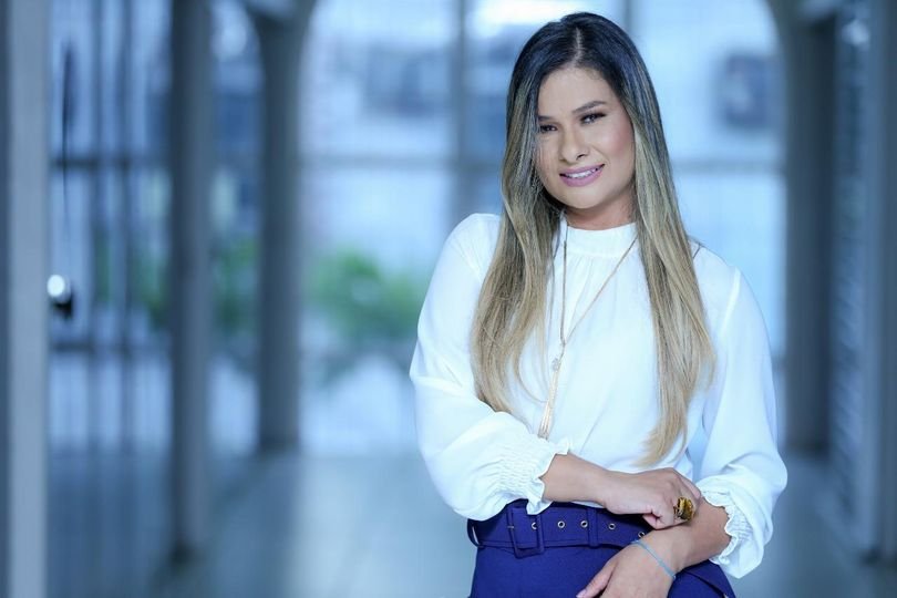 Dra. Carolina Nobre Competência Trabalho Sério e Comprovado