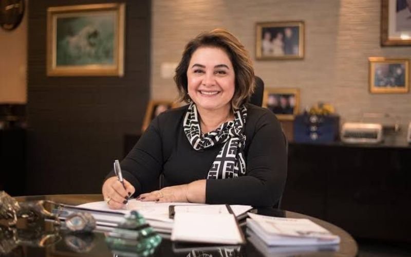 Maria do Carmo Seffair por Almir Souza